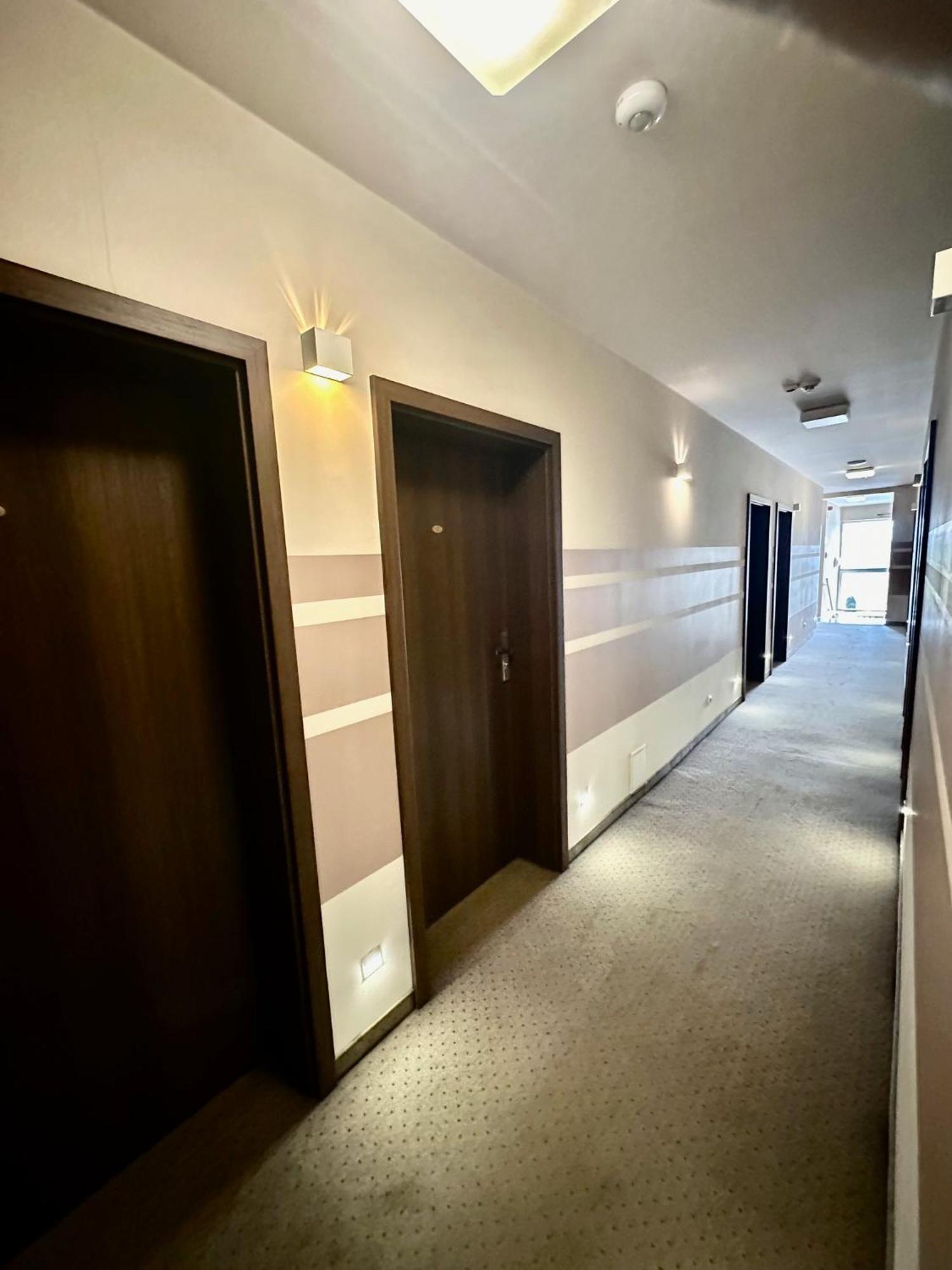Hotel Pod Debami Ostrów Wielkopolski Εξωτερικό φωτογραφία